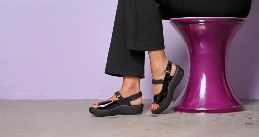 Hoe moeten sandalen zitten