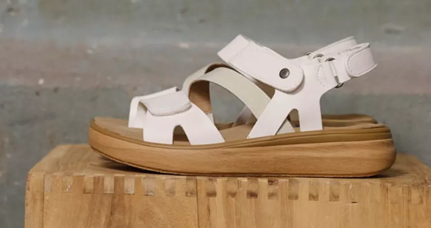 Sandalen voor hielspoor