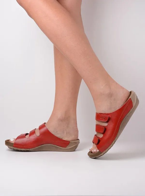 Wolky Nomad - rood geolied leer Slippers voor dames