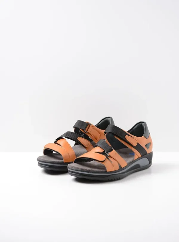 Wolky Desh - oranje leer Sandalen voor dames