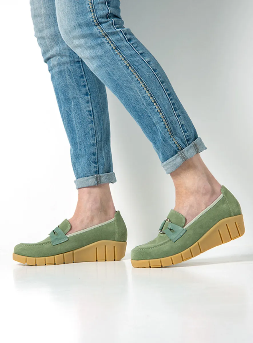 Wolky Instappers 01786 Augusta 40701 saliegroen suede