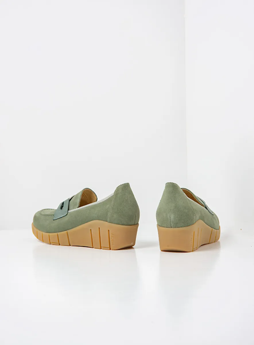Wolky Instappers 01786 Augusta 40701 saliegroen suede