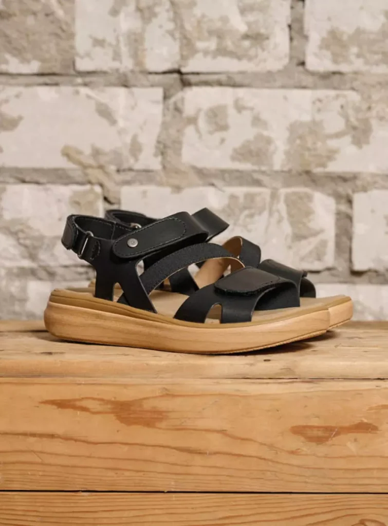 Wolky Sandalen 01930 Amara 02000 zwart vegan biocare