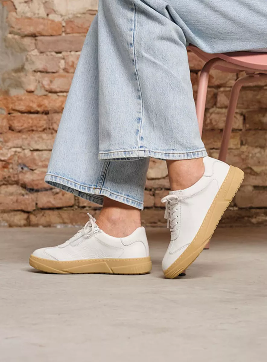 Wolky Lage veterschoenen 02084 Foria 20100 wit leer