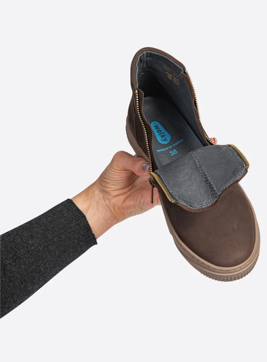 Wolky Enkellaarsjes 02087 Centola 10300 bruin nubuck
