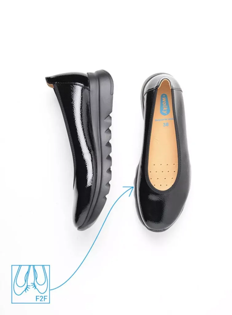Wolky Ballerina's 02126 Snallerina F2F 96000 zwart lak vegan biocare