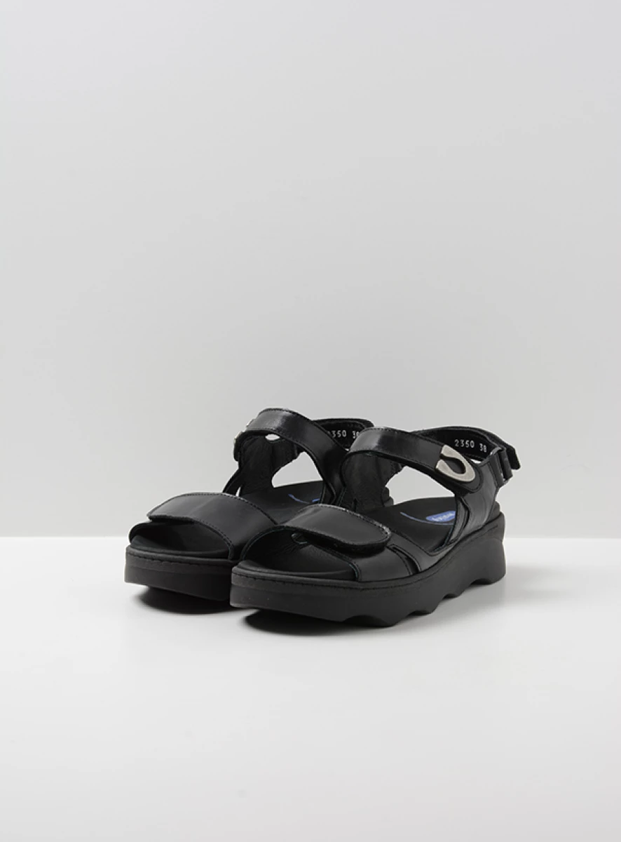 wolky sandalen 02350 medusa 33000 zwart leer front