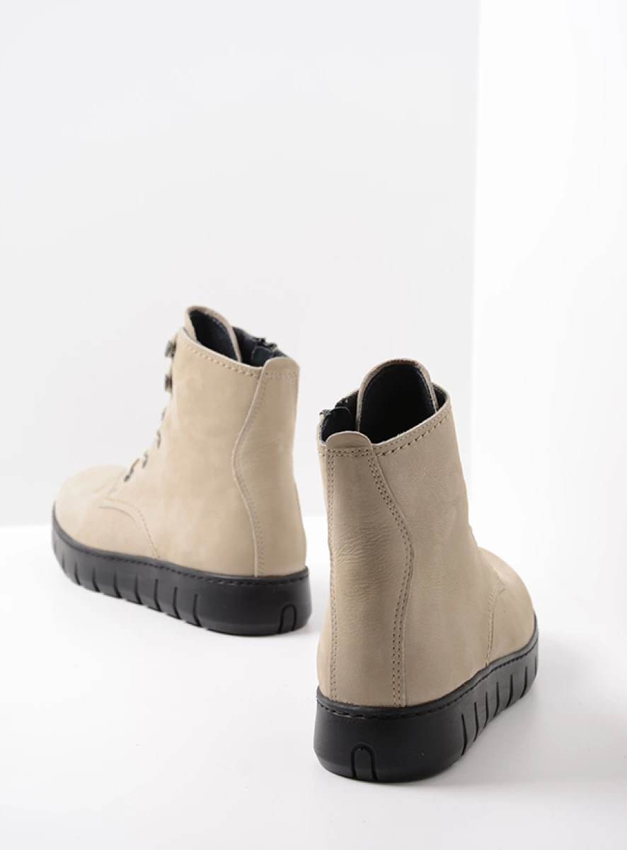 Wolky Hoge veterschoenen 02377 New Wave 10125 safari nubuck