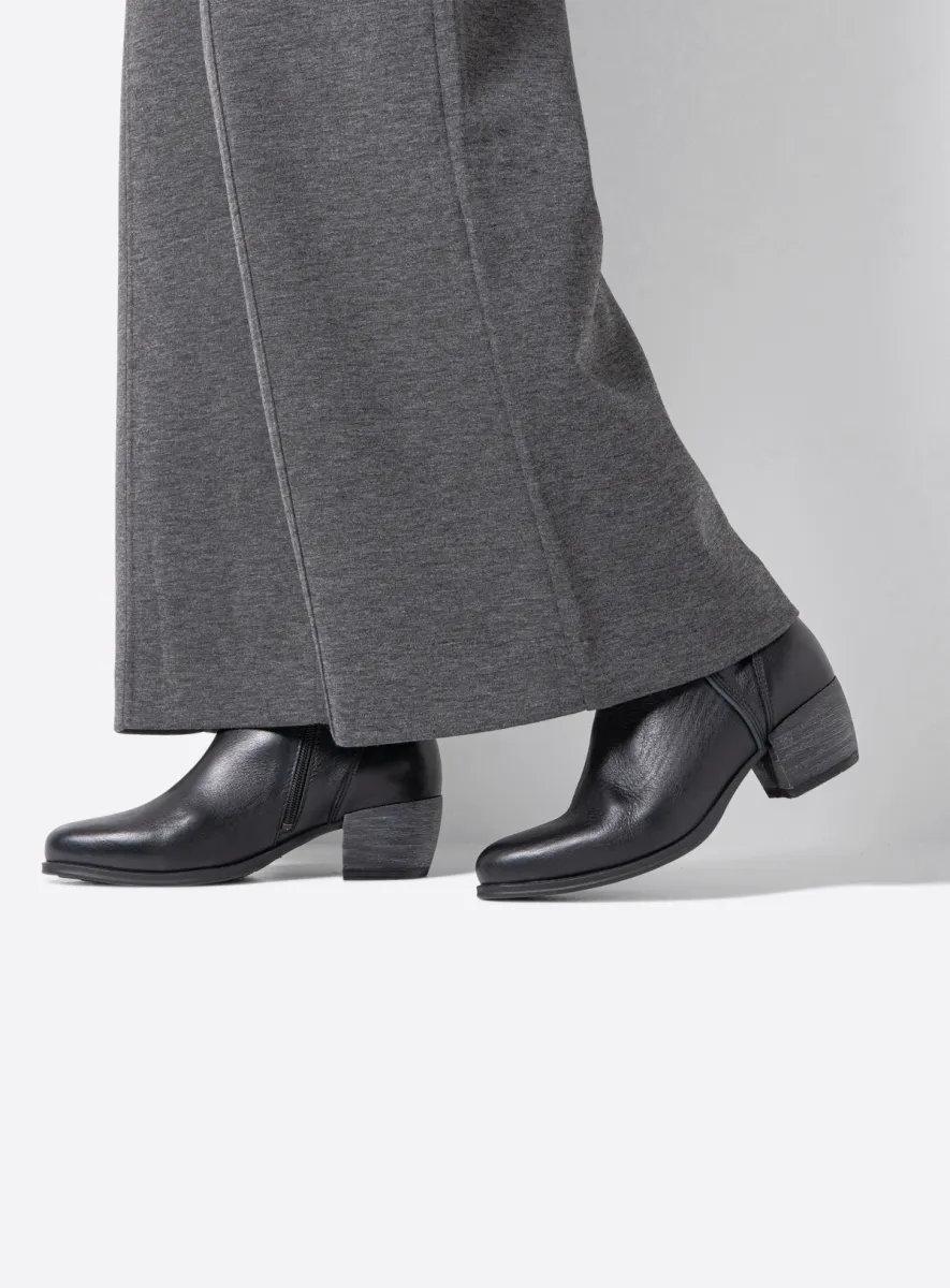 Wolky Enkellaarsjes 02886 Montalba HV 38000 zwart leer