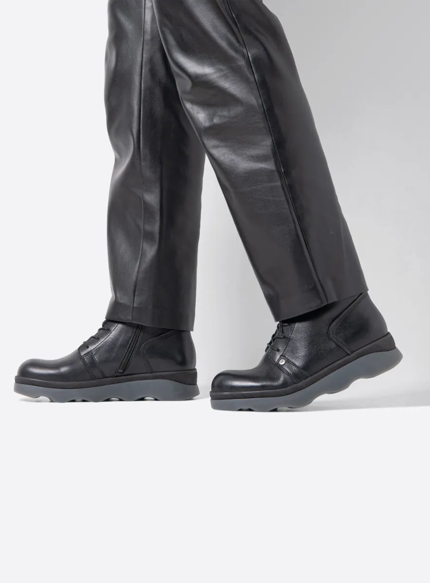 Wolky Veterlaarzen 02982 Destiny HV 38000 zwart leer
