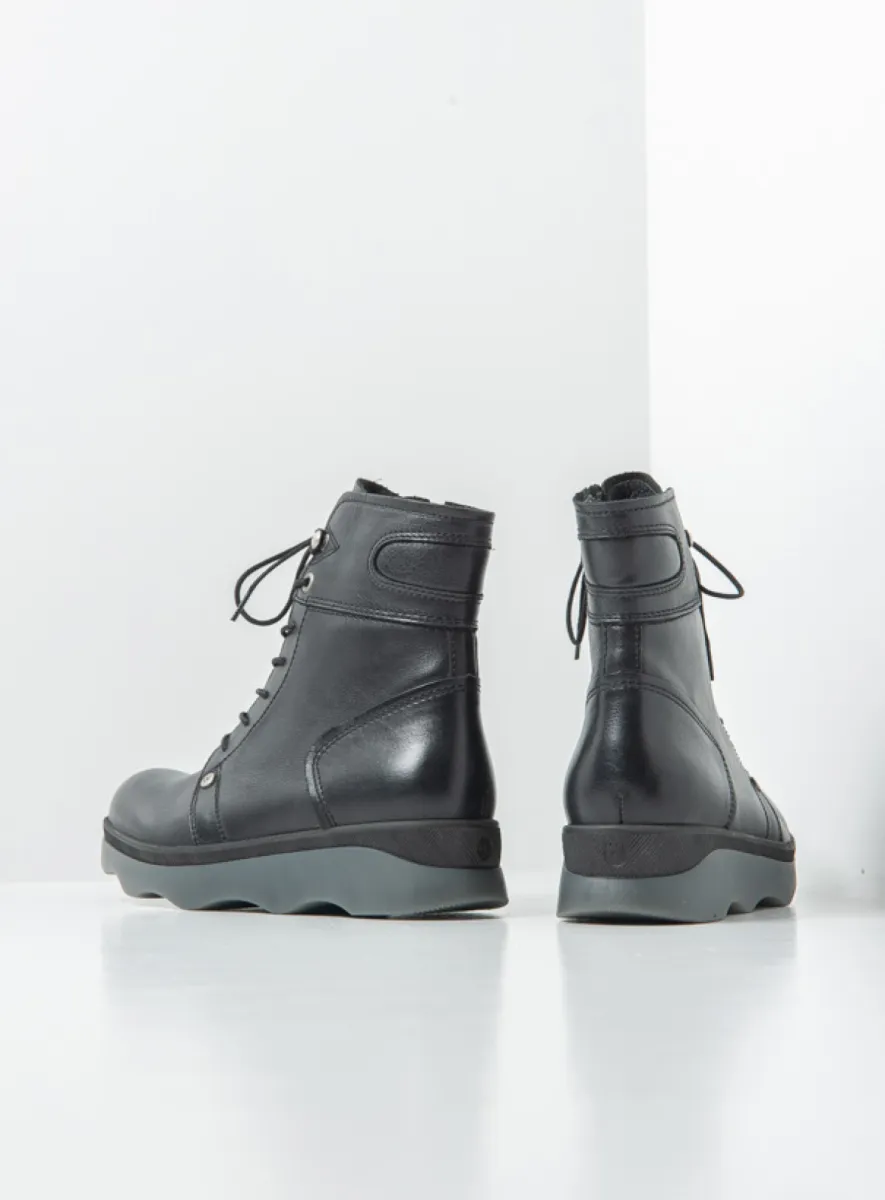 Wolky Veterlaarzen 02982 Destiny HV 38000 zwart leer