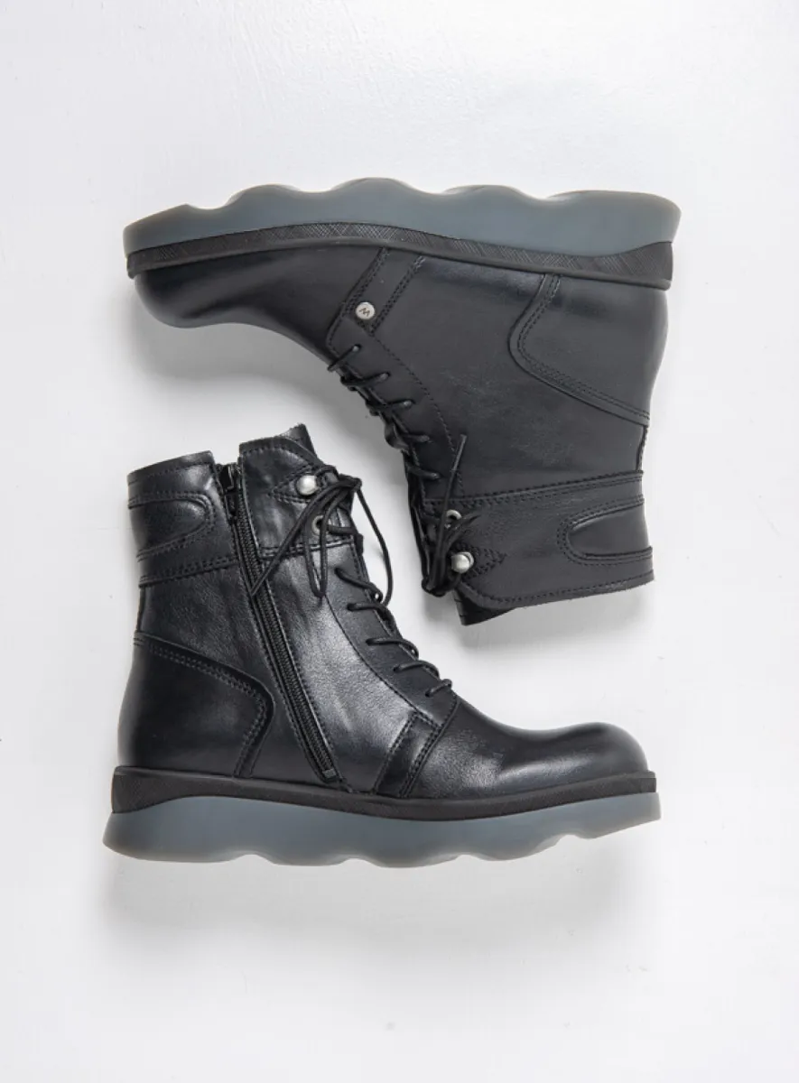 Wolky Veterlaarzen 02982 Destiny HV 38000 zwart leer