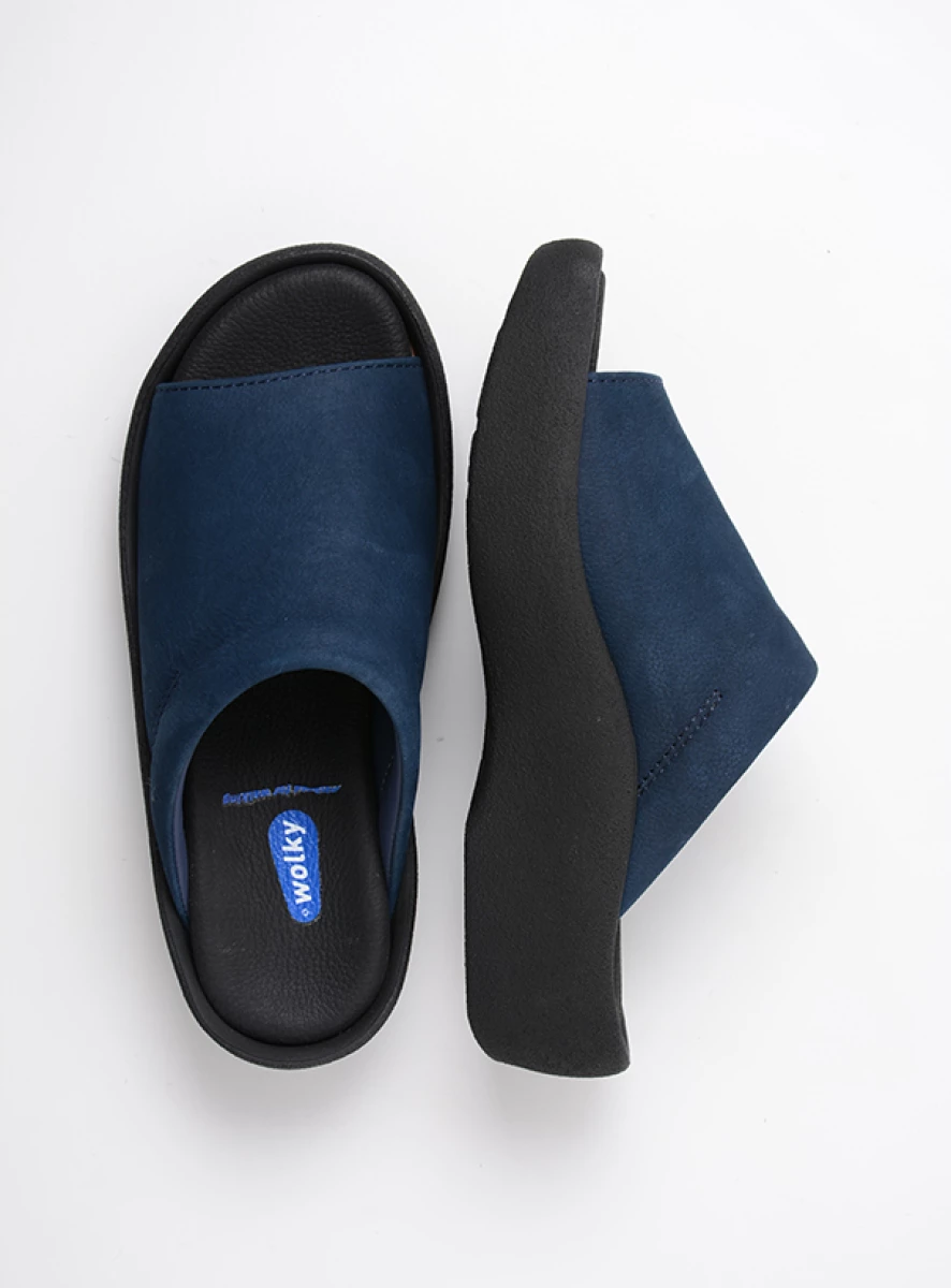 wolky slippers 03201 nassau 11820 denim nubuck top