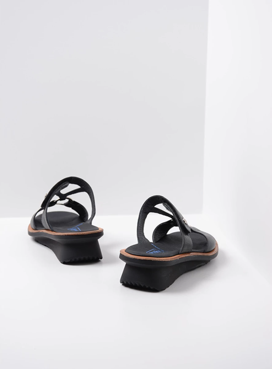 wolky slippers 03307 isa 21000 zwart leer back