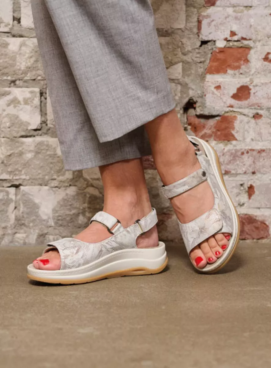 Wolky Sandalen 03350 Adura 75390 beige bloemen leer