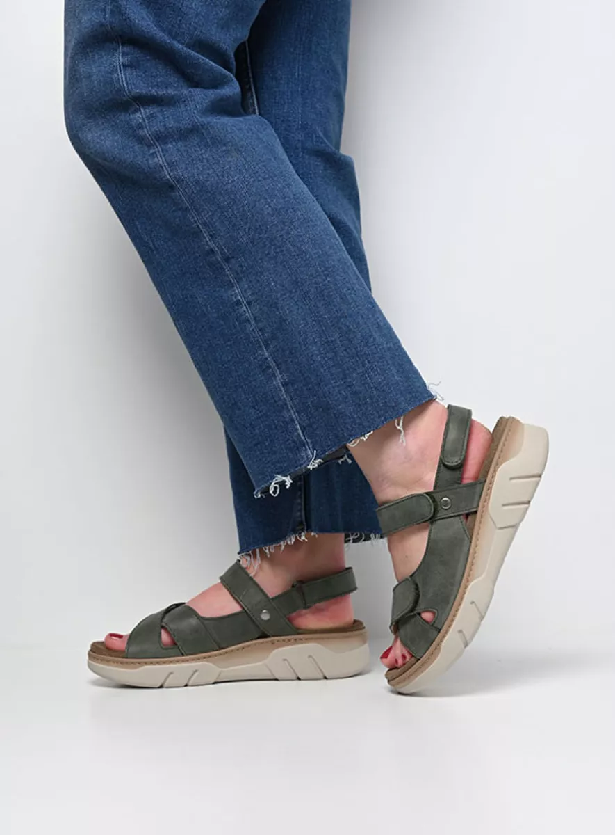 Wolky Sandalen met los voetbed 03426 Rapid 12701 saliegroen nubuck