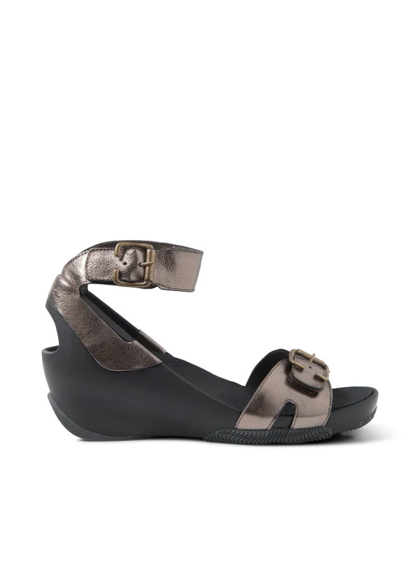 Wolky Eraza - brons metallic leer Sandalen voor dames