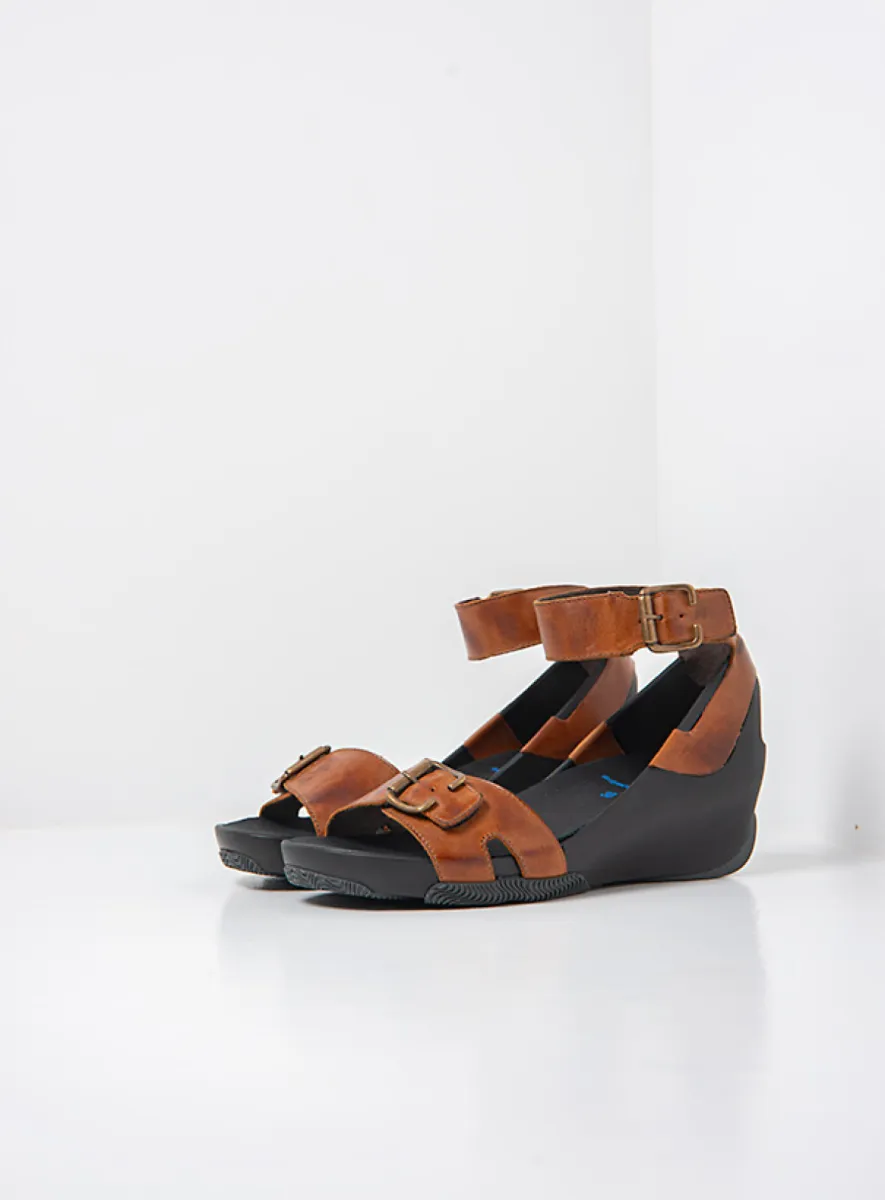 Wolky Eraza - cognac leer Sandalen voor dames