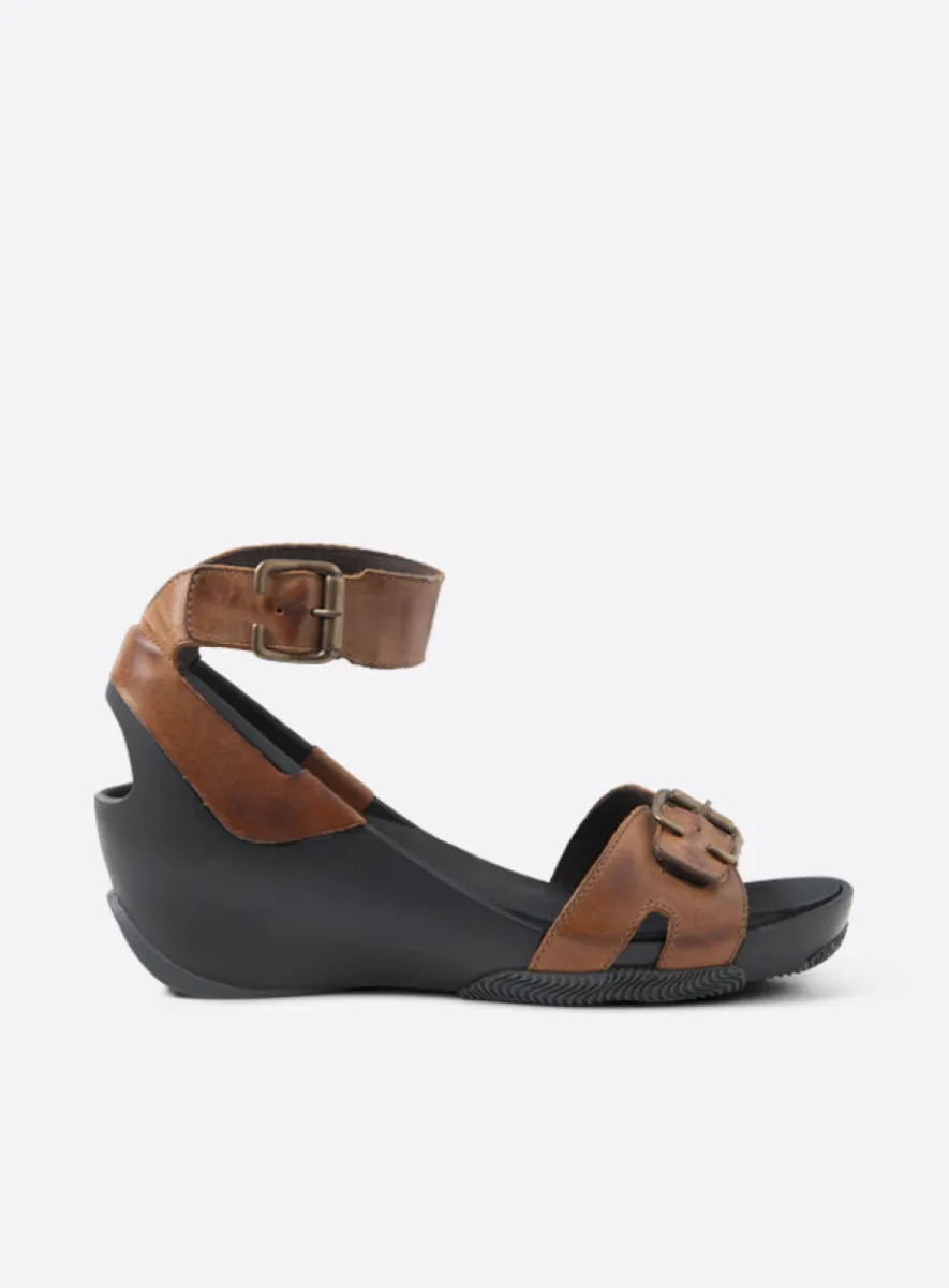 Wolky Eraza - cognac leer Sandalen voor dames