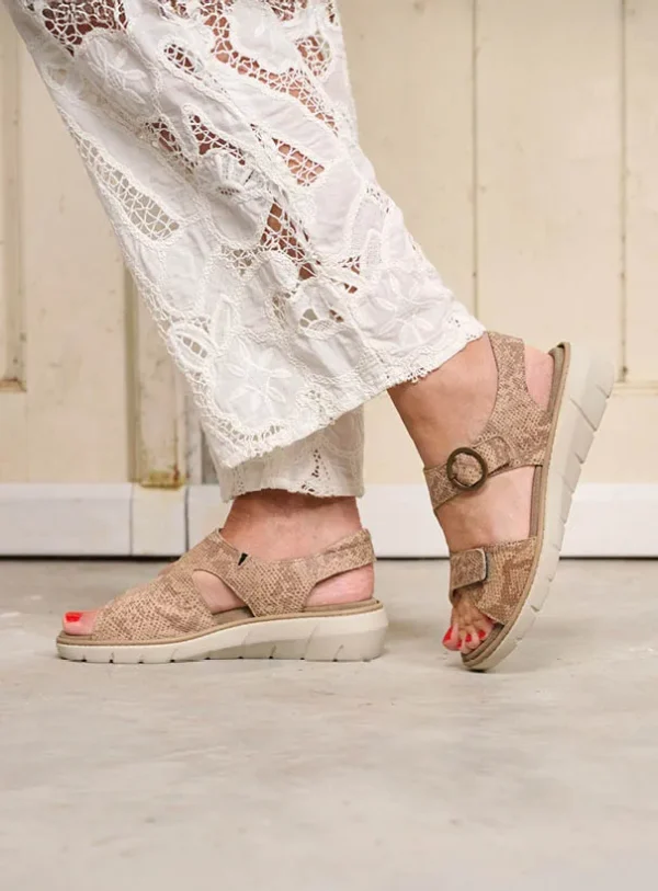 Wolky Leros - beige leer Sandalen voor dames