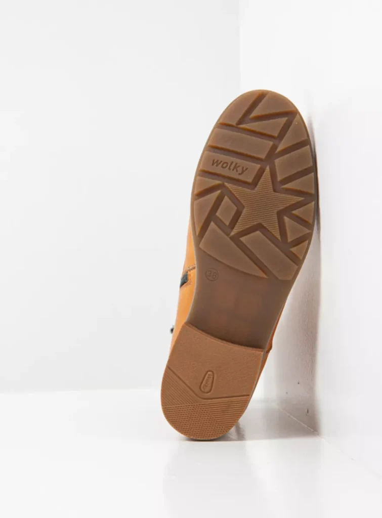 Wolky Nieuw 04485 Sutton XW 20420 karamel leer