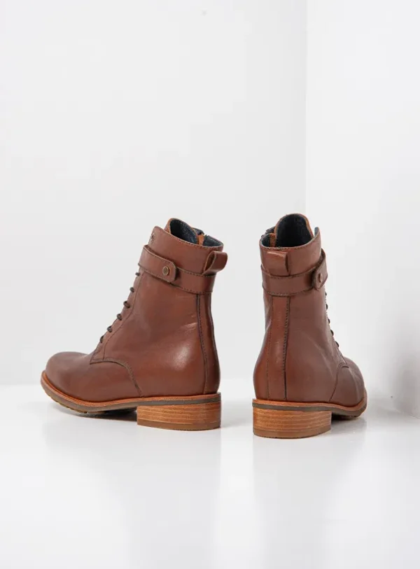 Wolky Sutton - cognac leer Veterlaarzen voor dames