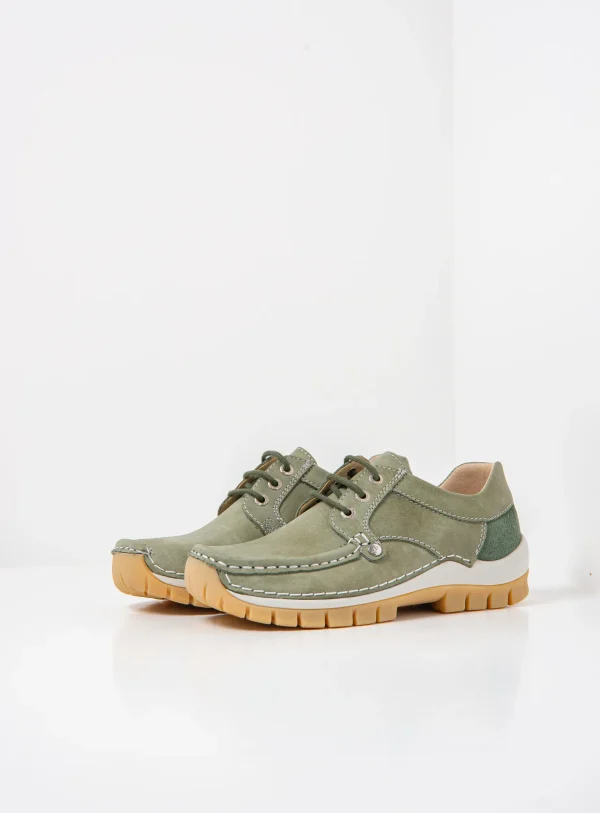Wolky Seamy Fly Summer - saliegroen effectleer Veterschoenen voor dames