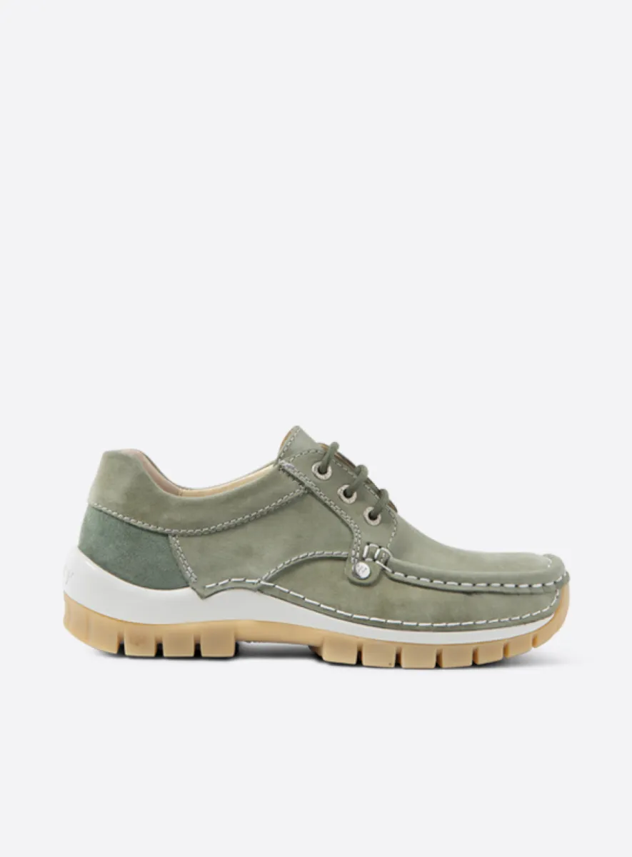 Wolky Seamy Fly Summer - saliegroen effectleer Veterschoenen voor dames