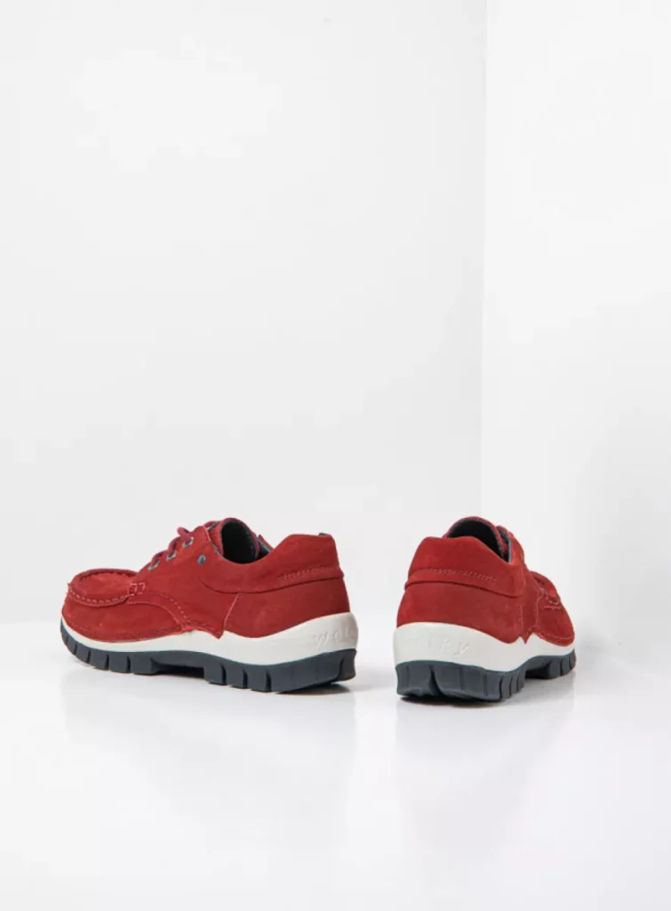 Wolky Veterschoenen 04726 Fly 11553 kersenrood nubuck