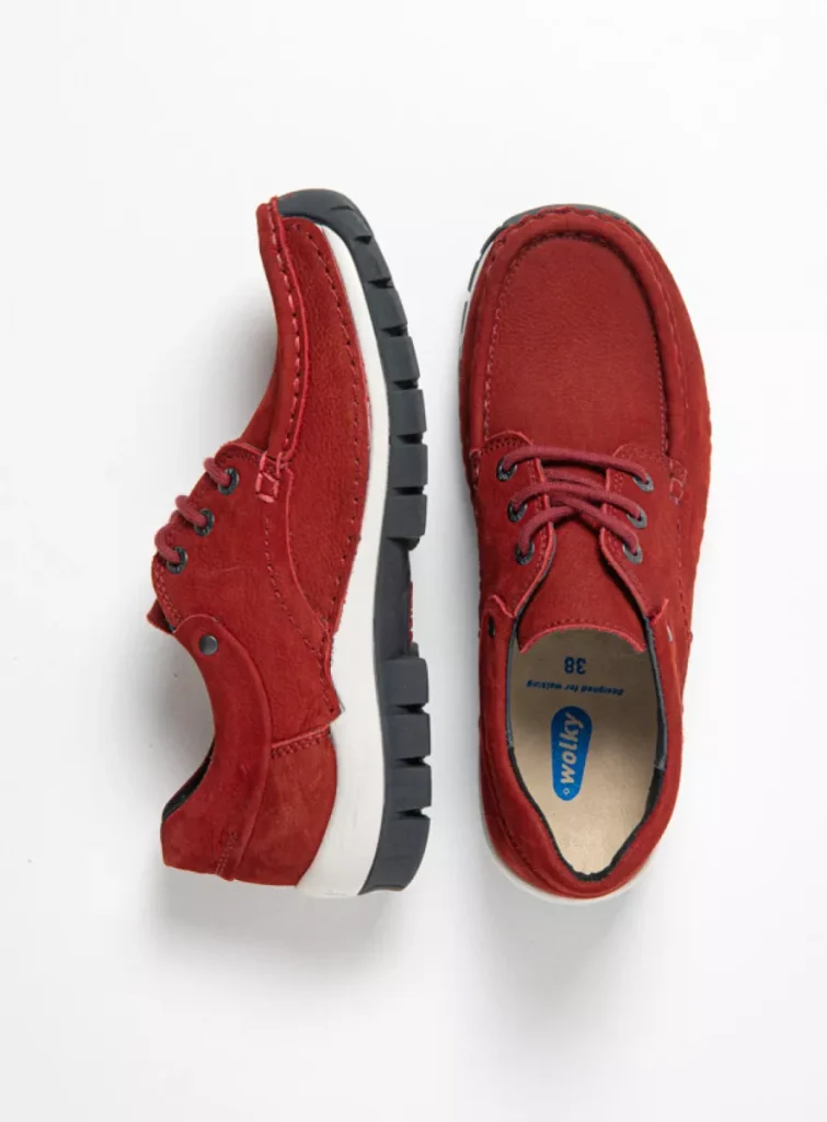 Wolky Veterschoenen 04726 Fly 11553 kersenrood nubuck