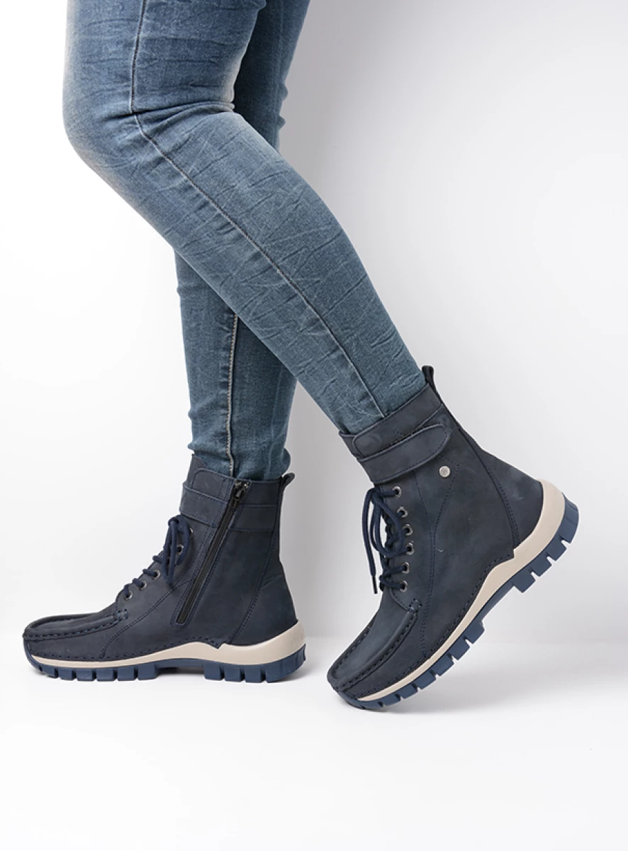 wolky hoge veterschoenen 04738 reach 16800 blauw nubuck detail