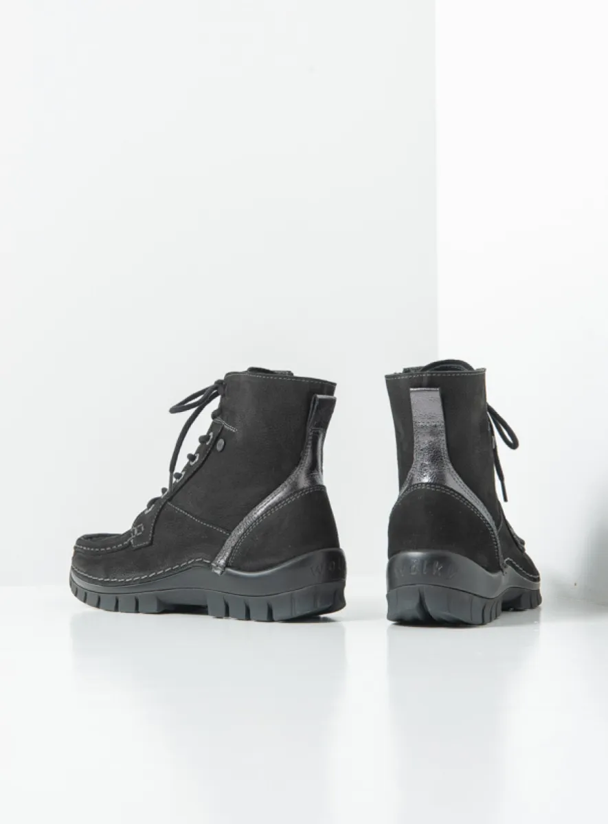 Wolky Hoge veterschoenen 04741 Vibe 11000 zwart nubuck