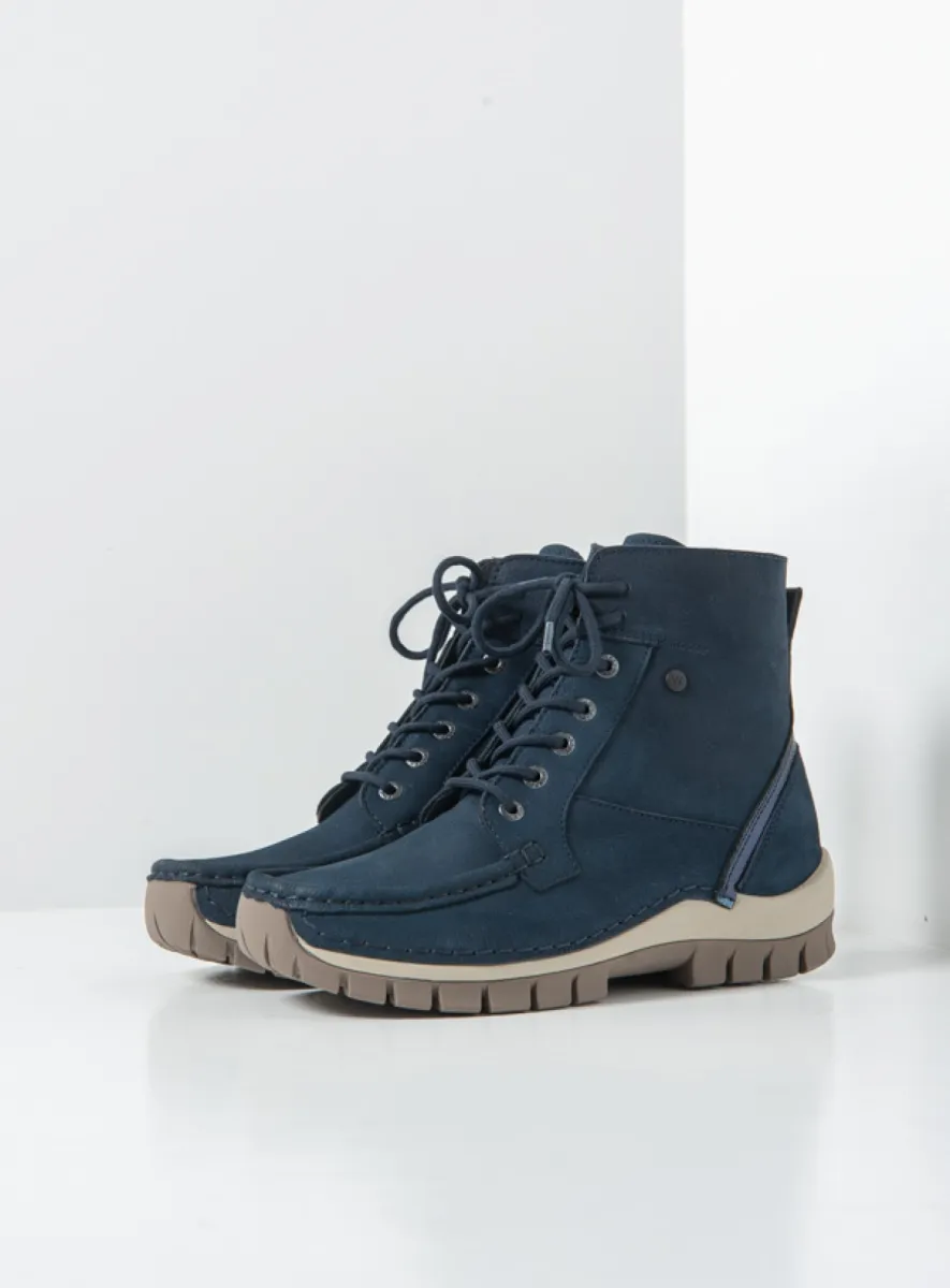 Wolky Vibe - blauw nubuck Hoge veterschoenen voor dames