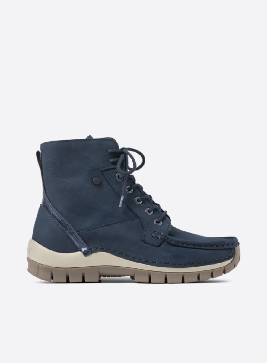Wolky Vibe - blauw nubuck Hoge veterschoenen voor dames