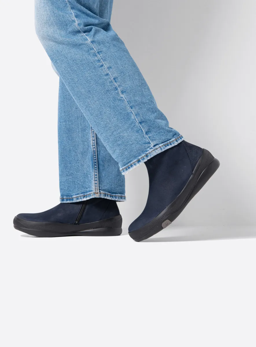 Wolky Pulse - blauw nubuck Enkellaarsjes voor dames