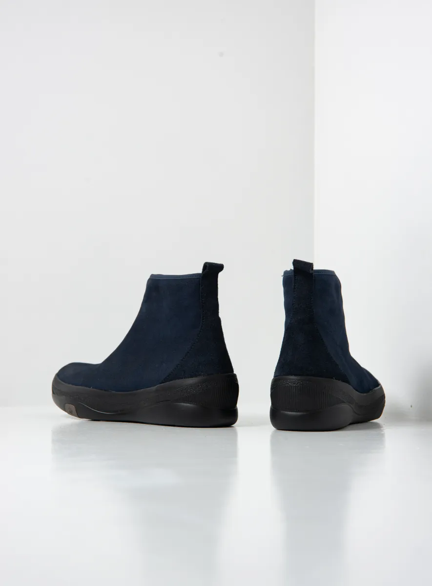 Wolky Pulse - blauw nubuck Enkellaarsjes voor dames