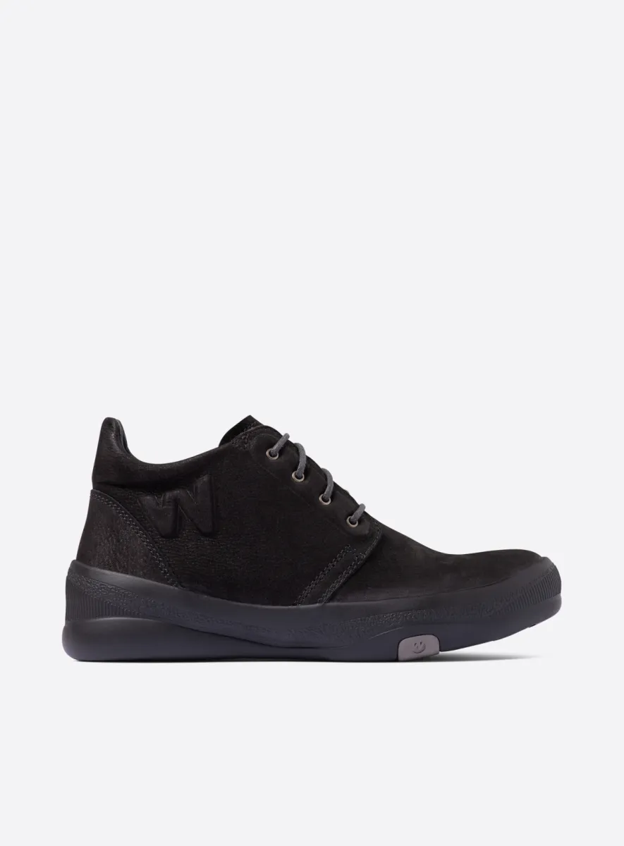 Wolky Fuse - zwart nubuck Hoge veterschoenen voor dames