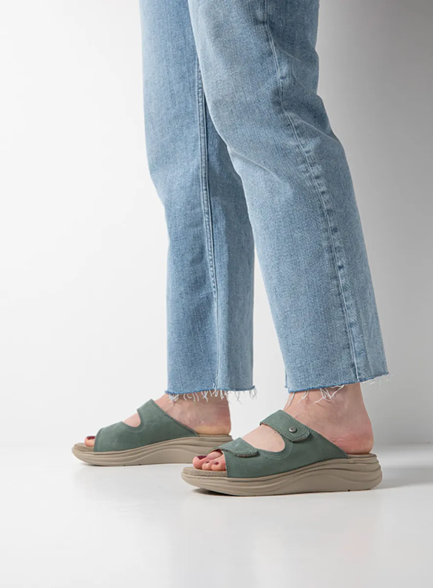 Wolky Slippers 05653 Airo 10701 saliegroen nubuck