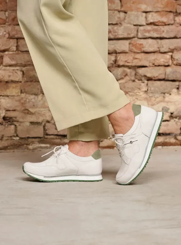 Wolky e-Walk - wit/saliegroen combi leer Sneakers voor dames