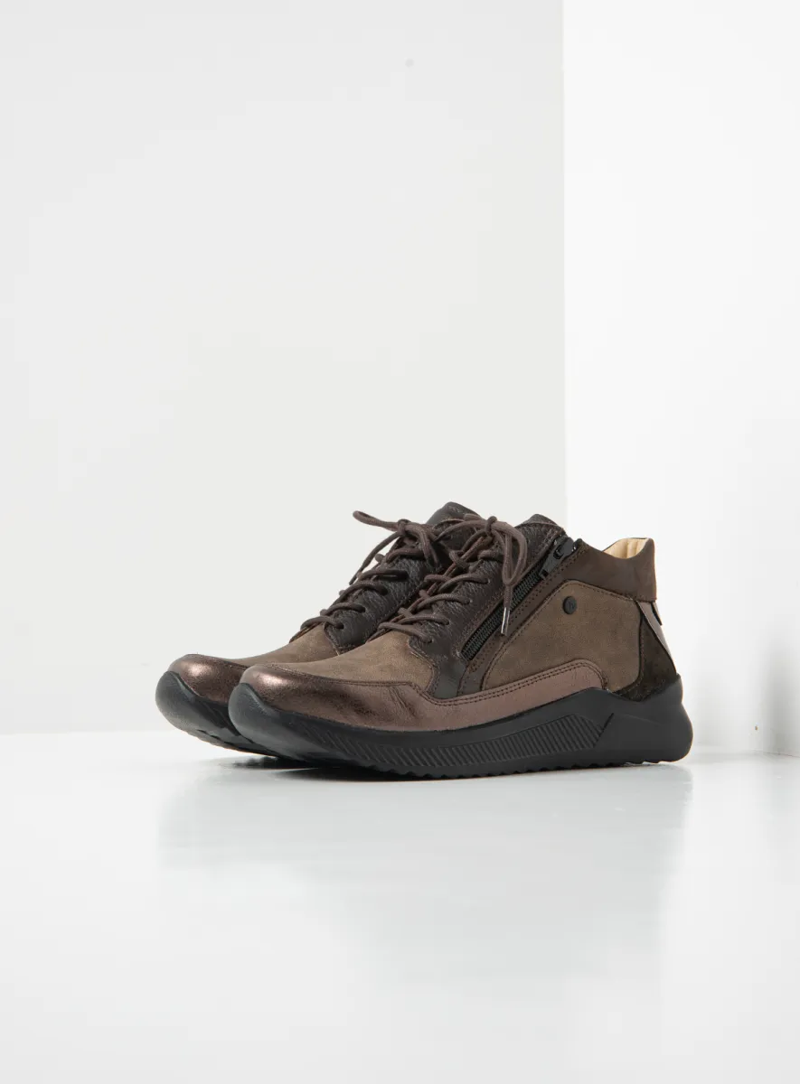 Wolky Hoge veterschoenen 05826 e-Push S2F 90300 bruin stretch/leer combi