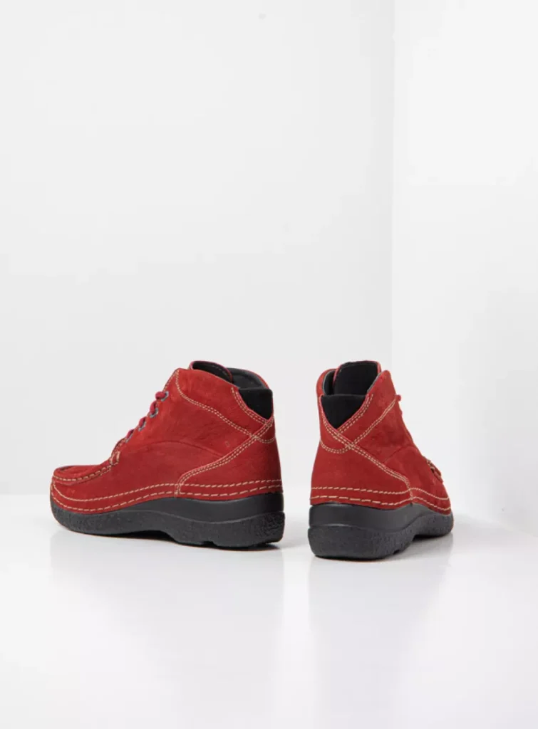 Wolky Hoge veterschoenen 06242 Roll Shoot 11553 kersenrood nubuck