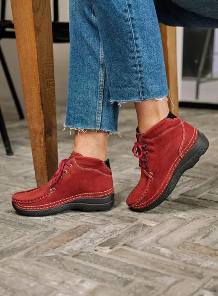 Wolky Hoge veterschoenen 06242 Roll Shoot 11553 kersenrood nubuck