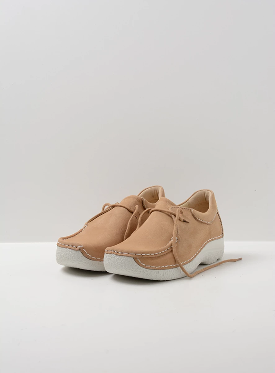 wolky lage veterschoenen 06252 seamy shoe 11390 beige nubuck front