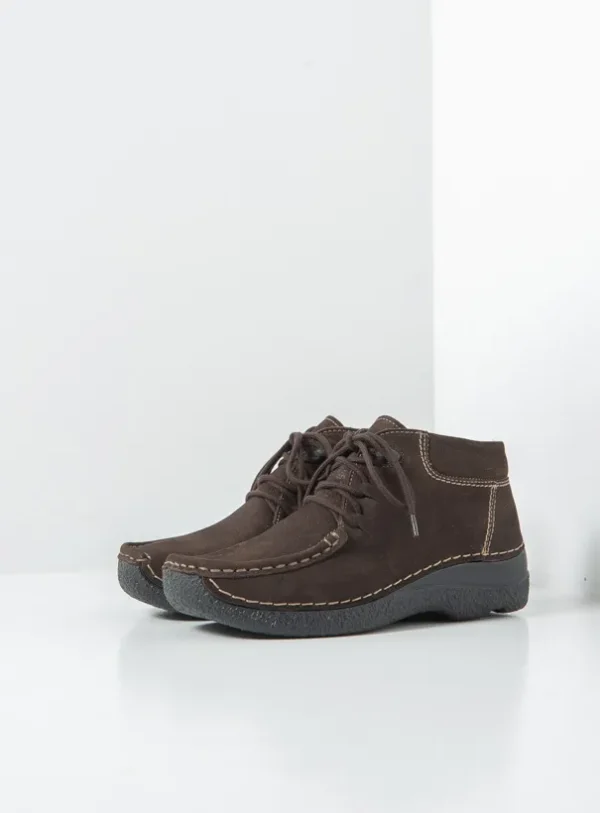 Wolky Seamy Moc - bruin nubuck Hoge veterschoenen voor dames