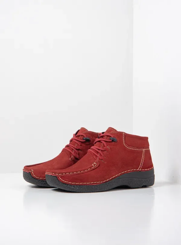 Wolky Seamy Moc - kersenrood nubuck Hoge veterschoenen voor dames