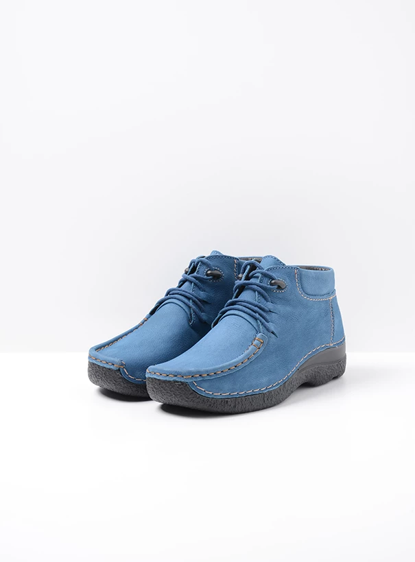 wolky hoge veterschoenen 06253 seamy moc 11804 atlantisch blauw nubuck front