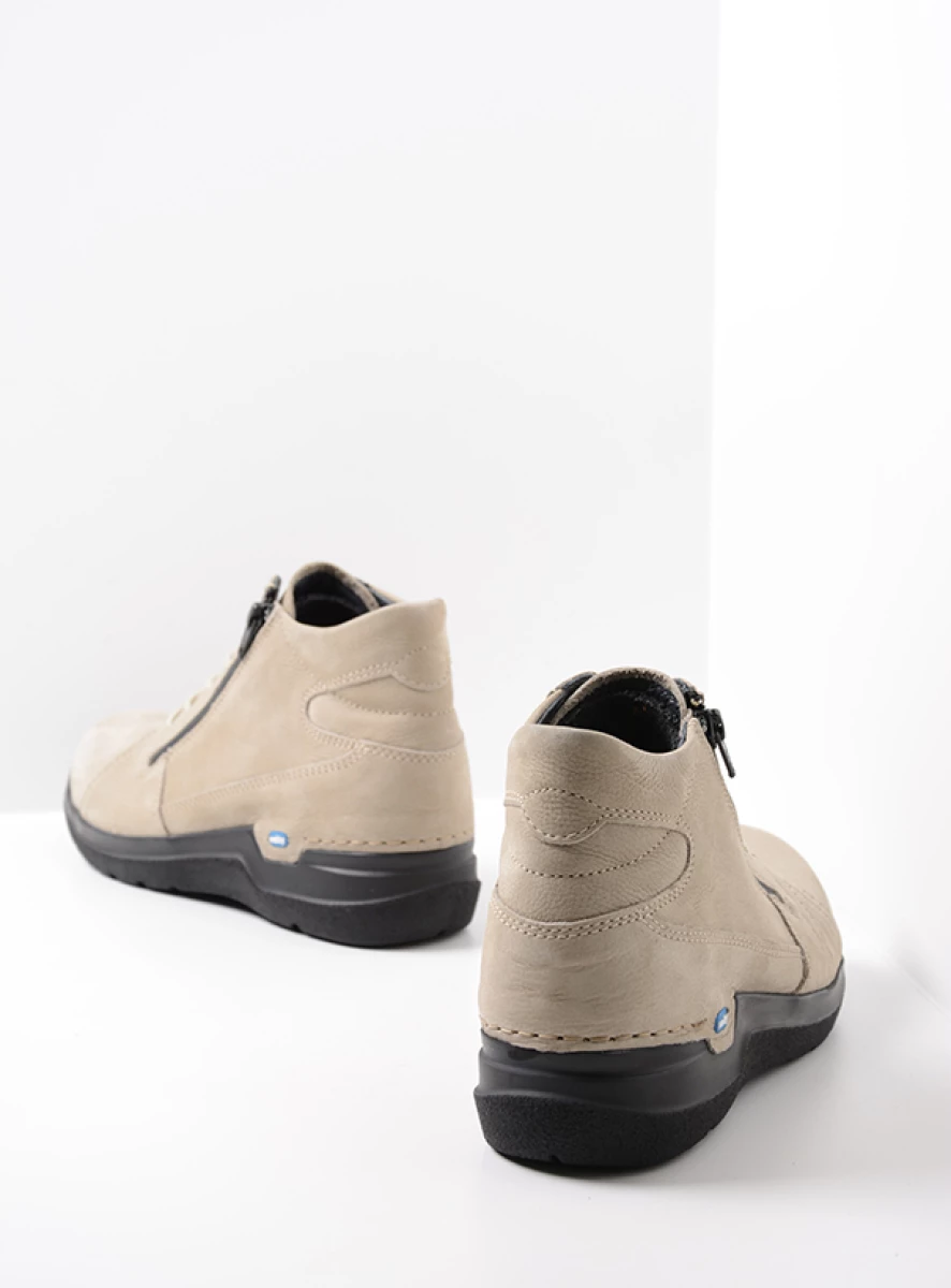 wolky hoge veterschoenen 06606 why 11125 safari nubuck back