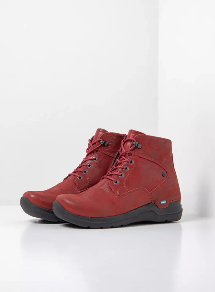 Wolky Hoge veterschoenen 06606 Why 11553 kersenrood nubuck