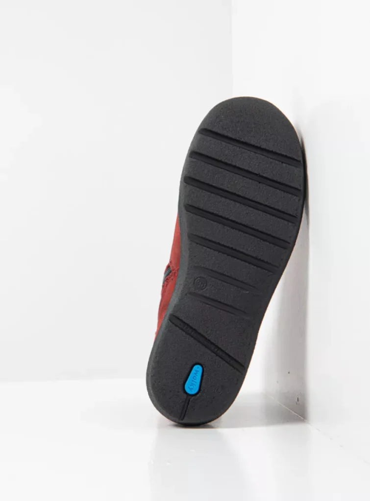 Wolky Hoge veterschoenen 06606 Why 11553 kersenrood nubuck