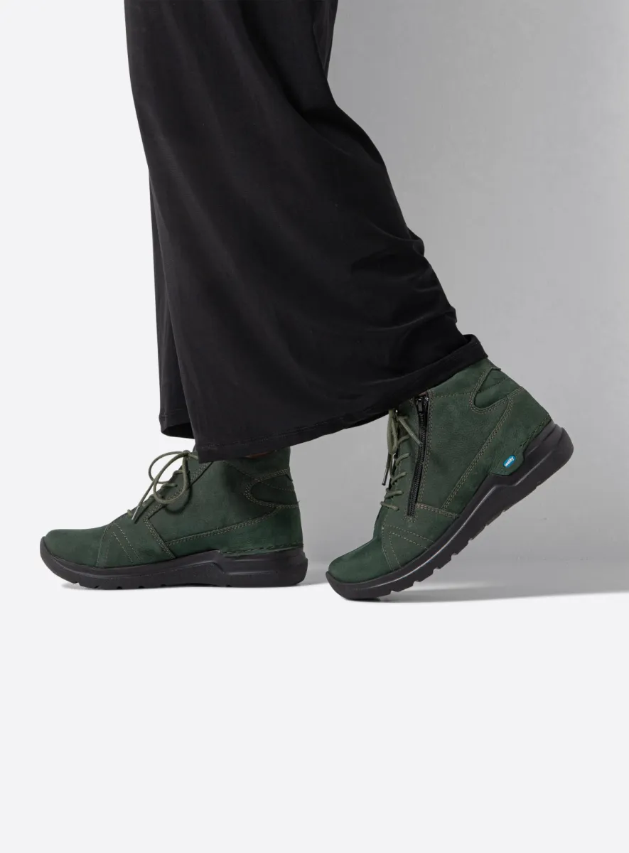 Wolky Hoge veterschoenen 06606 Why 11719 groen nubuck